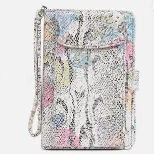 HOBO/"Act Wristlet" in Lizard Floral